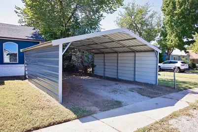 1214 3rd St, Graham, TX 76450 - Photo 5