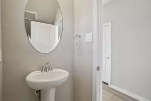 519 Clover Crk Dr, Princeton, TX 75071 - Photo 17