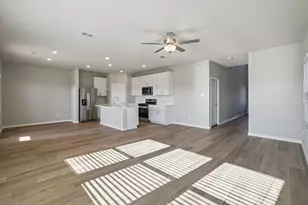 519 Clover Crk Dr, Princeton, TX 75071 - Photo 7