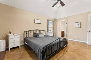 1015 S Adams St, McGregor, TX 76657 - Photo 5