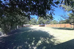 1206 Usher St, Benbrook, TX 76126 - Photo 25