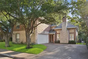 1404 Waterside Dr, Dallas, TX 75218 - Photo 3