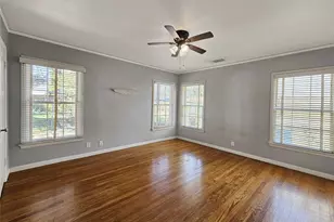 2715 Burlington Blvd, Dallas, TX 75211 - Photo 3