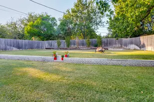 1912 Dakar Rd E, Fort Worth, TX 76116 - Photo 23