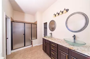 403 Bellflower Ct, Mansfield, TX 76063 - Photo 9