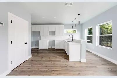 1113 E Oleander, Fort Worth, TX 76104 - Photo 13