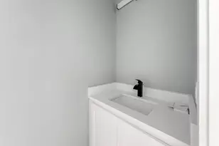 1113 E Oleander, Fort Worth, TX 76104 - Photo 17