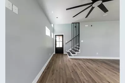 1113 E Oleander, Fort Worth, TX 76104 - Photo 7