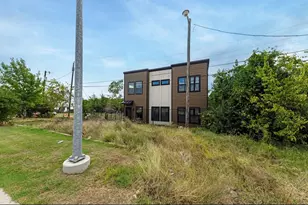 1113 E Oleander, Fort Worth, TX 76104 - Photo 5