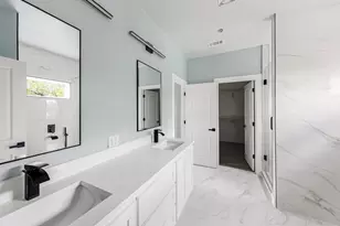 1113 E Oleander, Fort Worth, TX 76104 - Photo 35