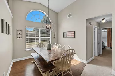 2073 Wedgewood Drive, Grapevine, TX 76051 - Photo 11