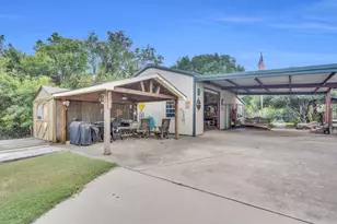490 James Rd, Ferris, TX 75125 - Photo 39