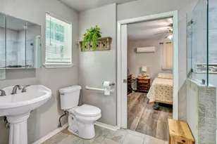 111 N Briar Oaks Rd, Burleson, TX 76028 - Photo 23