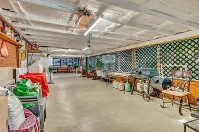 111 N Briaroaks Road, Burleson, TX 76028 - Photo 29