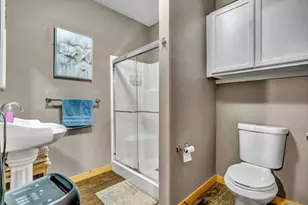 111 N Briar Oaks Rd, Burleson, TX 76028 - Photo 33