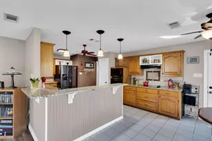 402 Seneca Dr, Waxahachie, TX 75165 - Photo 11