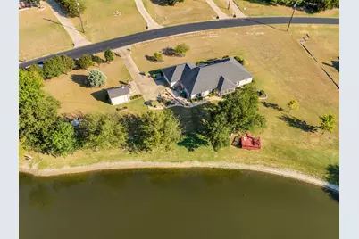 402 Seneca Drive, Waxahachie, TX 75165 - Photo 37