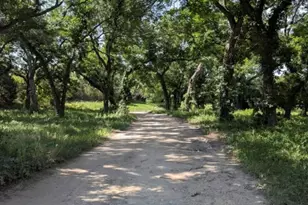 4674 Azle Hwy, Weatherford, TX 76085 - Photo 1