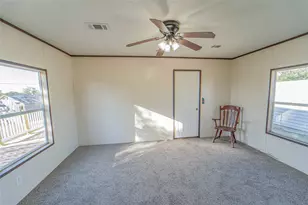 605 S Butte St, Breckenridge, TX 76424 - Photo 11