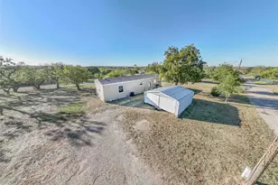 605 S Butte St, Breckenridge, TX 76424 - Photo 5