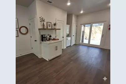 902 Chestnut Street, Commerce, TX 75428 - Photo 7