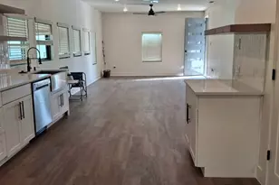 902 Chestnut St, Commerce, TX 75428 - Photo 11