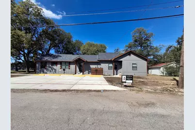 902 Chestnut Street, Commerce, TX 75428 - Photo 3