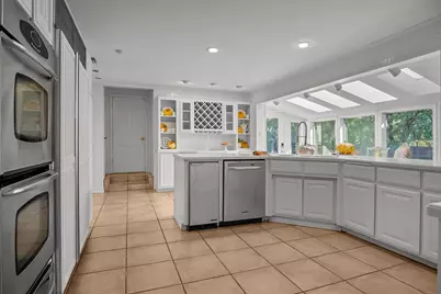 2016 NW 4th Avenue, Mineral Wells, TX 76067 - Photo 9