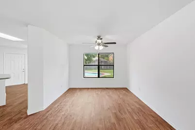 7604 Amsterdam Lane, Arlington, TX 76002 - Photo 11