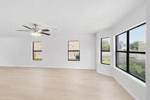 7604 Amsterdam Ln, Arlington, TX 76002 - Photo 5