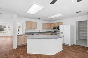 7604 Amsterdam Ln, Arlington, TX 76002 - Photo 13