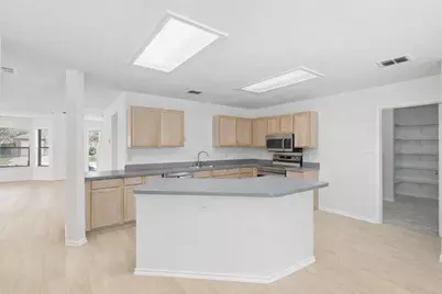 7604 Amsterdam Lane, Arlington, TX 76002 - Photo 9