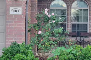 2007 Eagle Lake Dr, Forney, TX 75126 - Photo 3