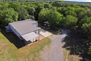 725 Wilson Rd, Whitewright, TX 75491 - Photo 37