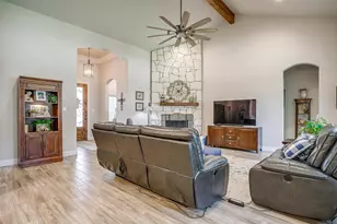 409 Glade Crst Rd, Azle, TX 76020 - Photo 3