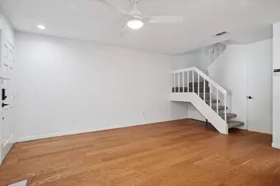 5740 Martel Avenue #B18, Dallas, TX 75206 - Photo 7