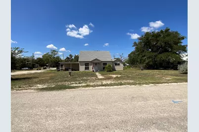 302 Hillcrest Street, Hico, TX 76457 - Photo 1