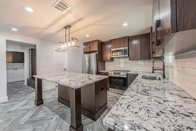 3712 Oak Meadow Street, Granbury, TX 76048 - Photo 11