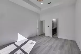 2209 W.E. Roberts St, Grand Prairie, TX 75051 - Photo 19