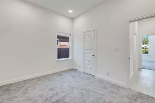 2209 W.E. Roberts St, Grand Prairie, TX 75051 - Photo 21