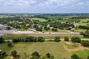 102 N Mesquite St, Paradise, TX 76073 - Photo 37