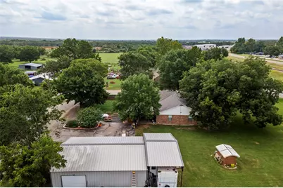 102 N Mesquite Street, Paradise, TX 76073 - Photo 27