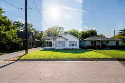 218 N Burdette Avenue, Sherman, TX 75090 - Photo 1