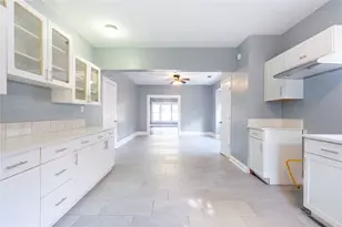 218 N Burdette Ave, Sherman, TX 75090 - Photo 13