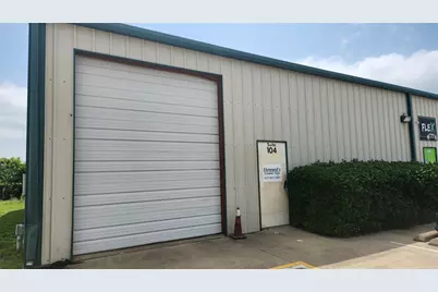 317 Wilshire Boulevard #100B, Burleson, TX 76028 - Photo 1