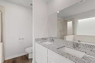 3132 Manchester Dr, Cleburne, TX 76031 - Photo 9