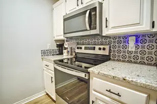 718 Southoak Dr, Athens, TX 75751 - Photo 9