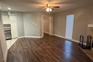 2300 Balsam Dr, Arlington, TX 76006 - Photo 7