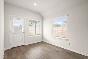 1507 Romans Rd, Ennis, TX 75119 - Photo 7