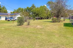 512 SW 2nd St, Kerens, TX 75144 - Photo 21